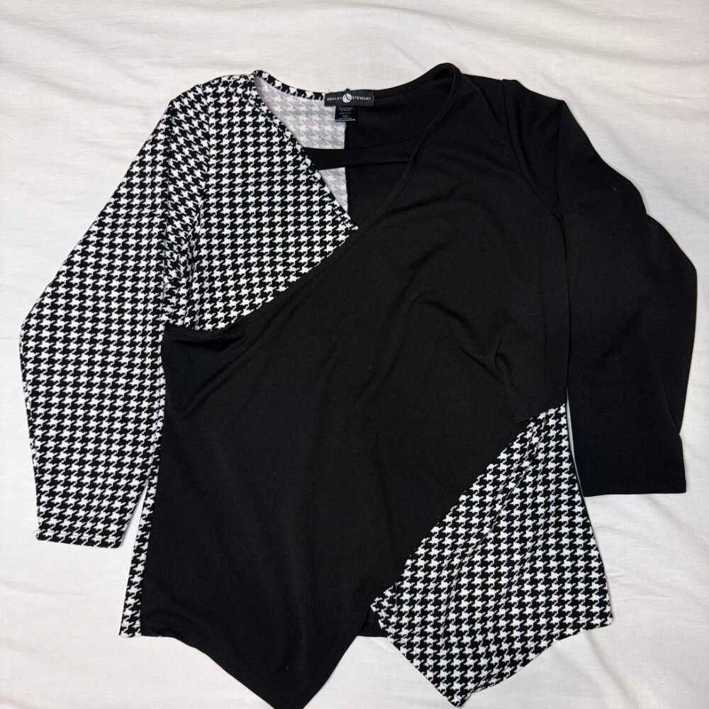 Ashley Stewart Women’s Houndstooth Black Top 18/20 Long Sleeve Stretch Blouse